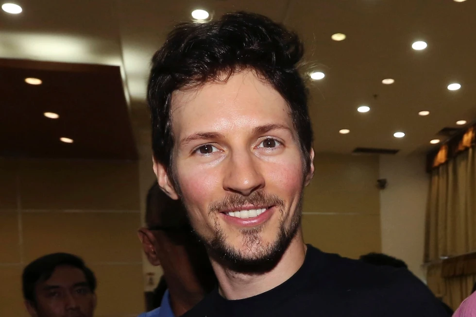 En esta imagen de archivo, el cofundador de Telegram, Pavel Durov, sonríe tras una reunión con el ministro de Comunicación e Información de Indonesia, en Yakarta, el 1 de agosto de 2017. Foto: AP