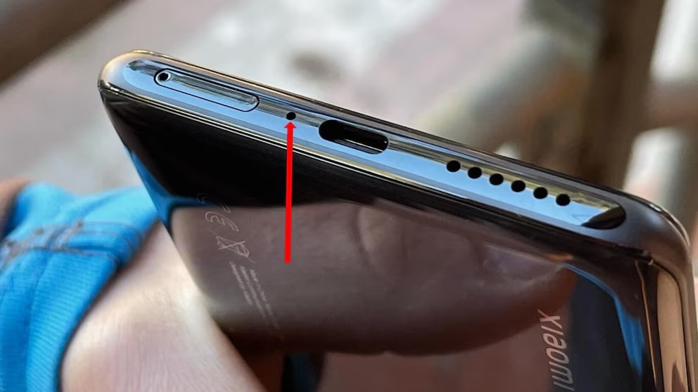 celular orificio
