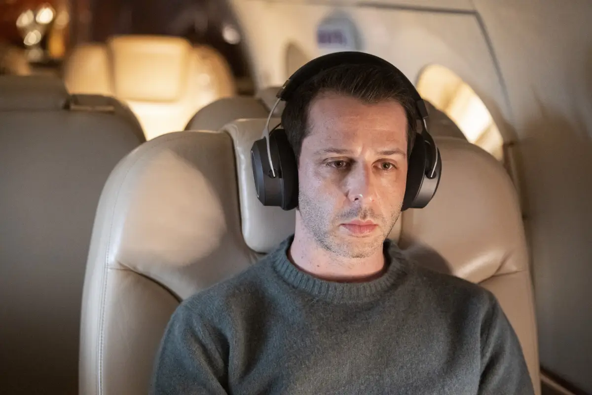 Jeremy Strong protagonizará La red social 2